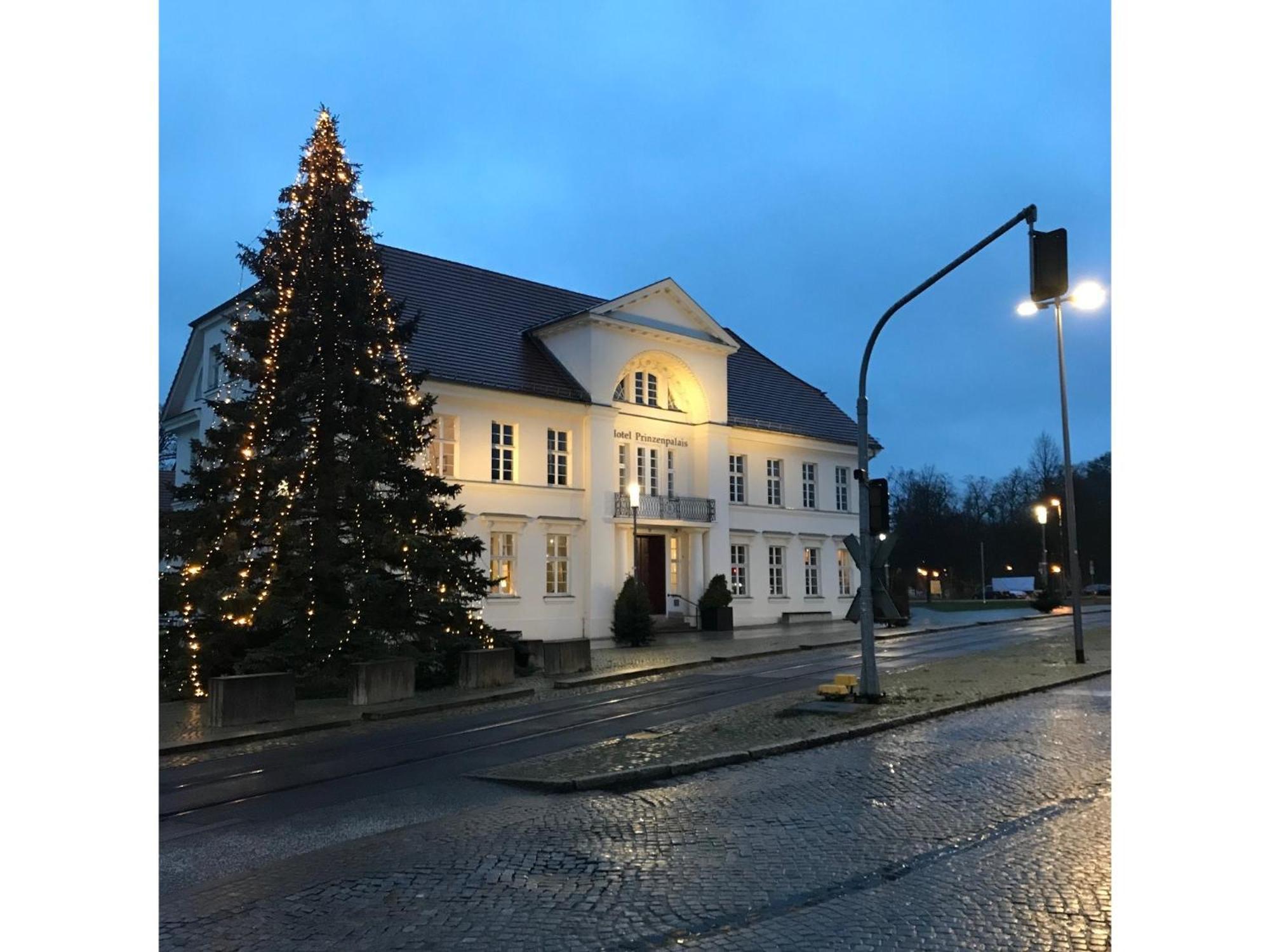 Hotel Prinzenpalais 巴特多布兰 外观 照片