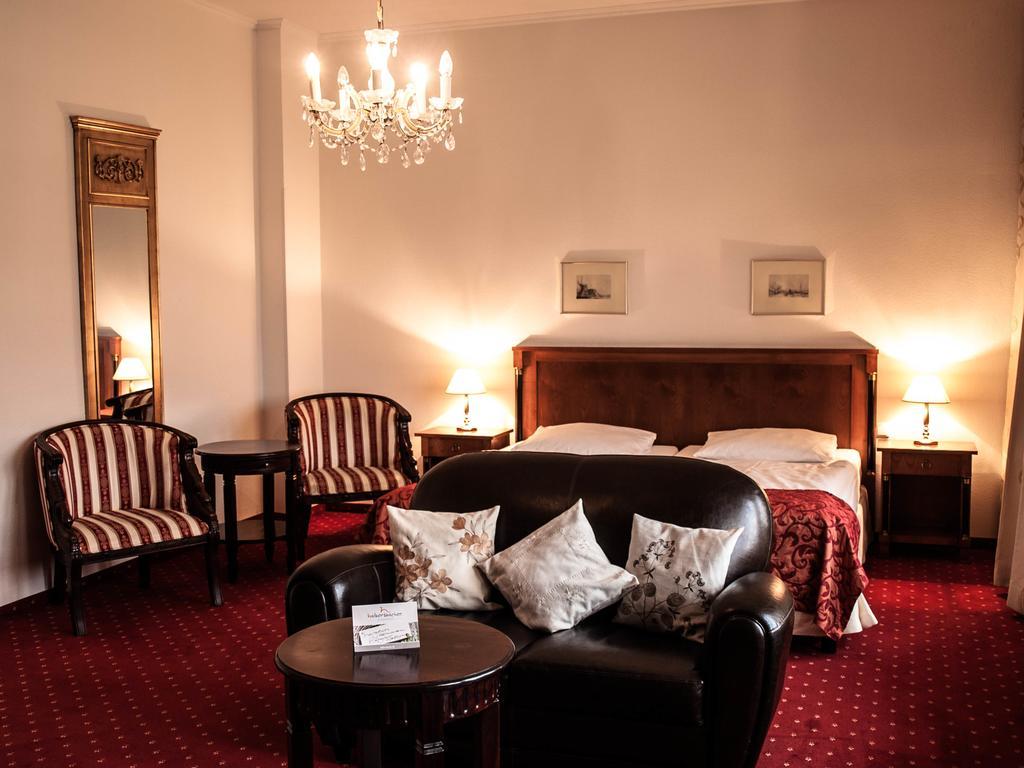 Hotel Prinzenpalais 巴特多布兰 外观 照片