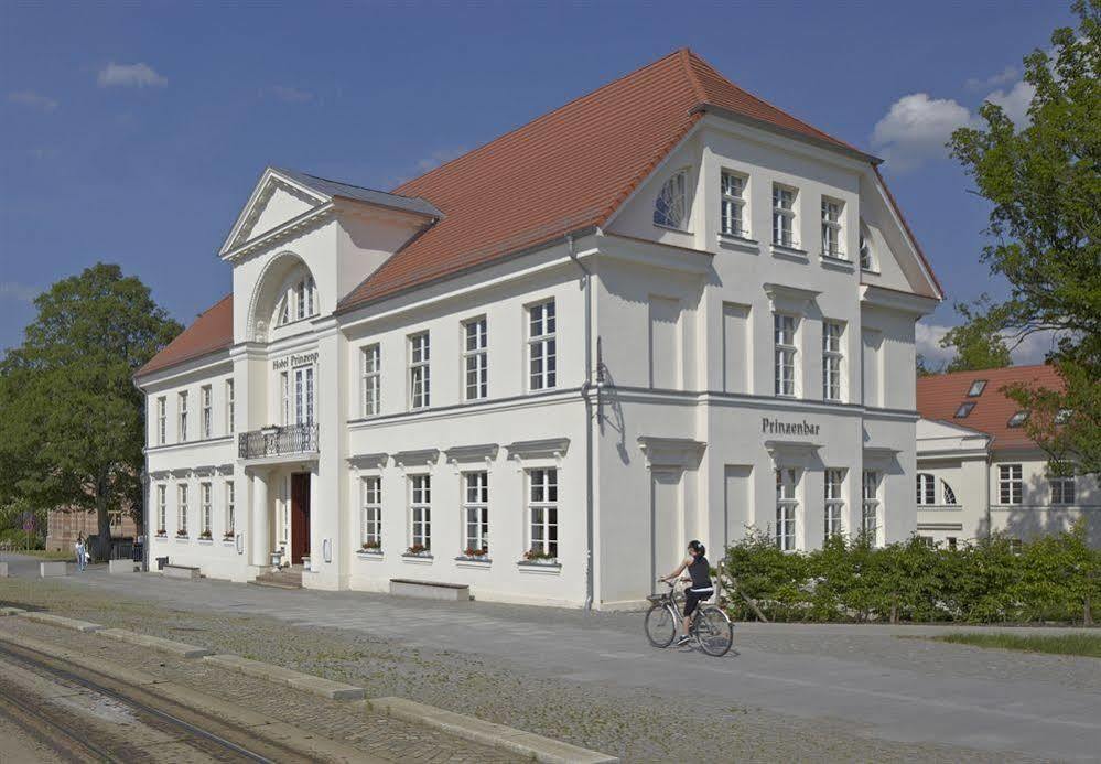 Hotel Prinzenpalais 巴特多布兰 外观 照片